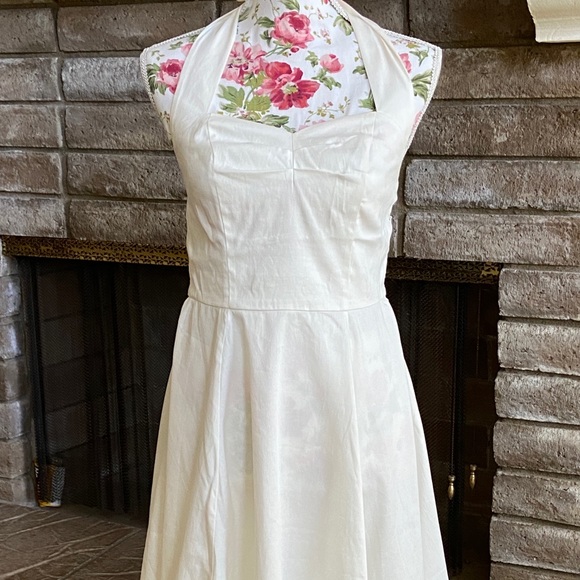 White cotton halter marilyn monroe A-line dress - Picture 3 of 9